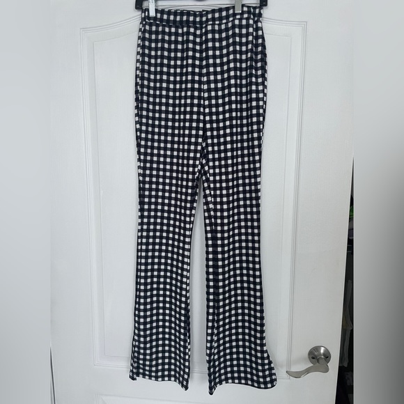 Shein slit hem gingham flare leg pants - new never worn - size 6, black&white - Picture 4 of 4